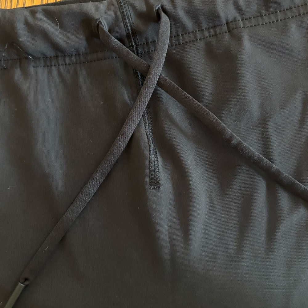 Lululemon Athletica Black Leggings Sleek Fit